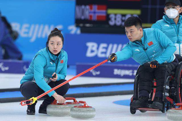 阿森纳4-3卢顿暂5分领跑北京时间12月6日凌晨4:15，2023-24赛季英超联赛第15轮，阿森纳客战卢顿。